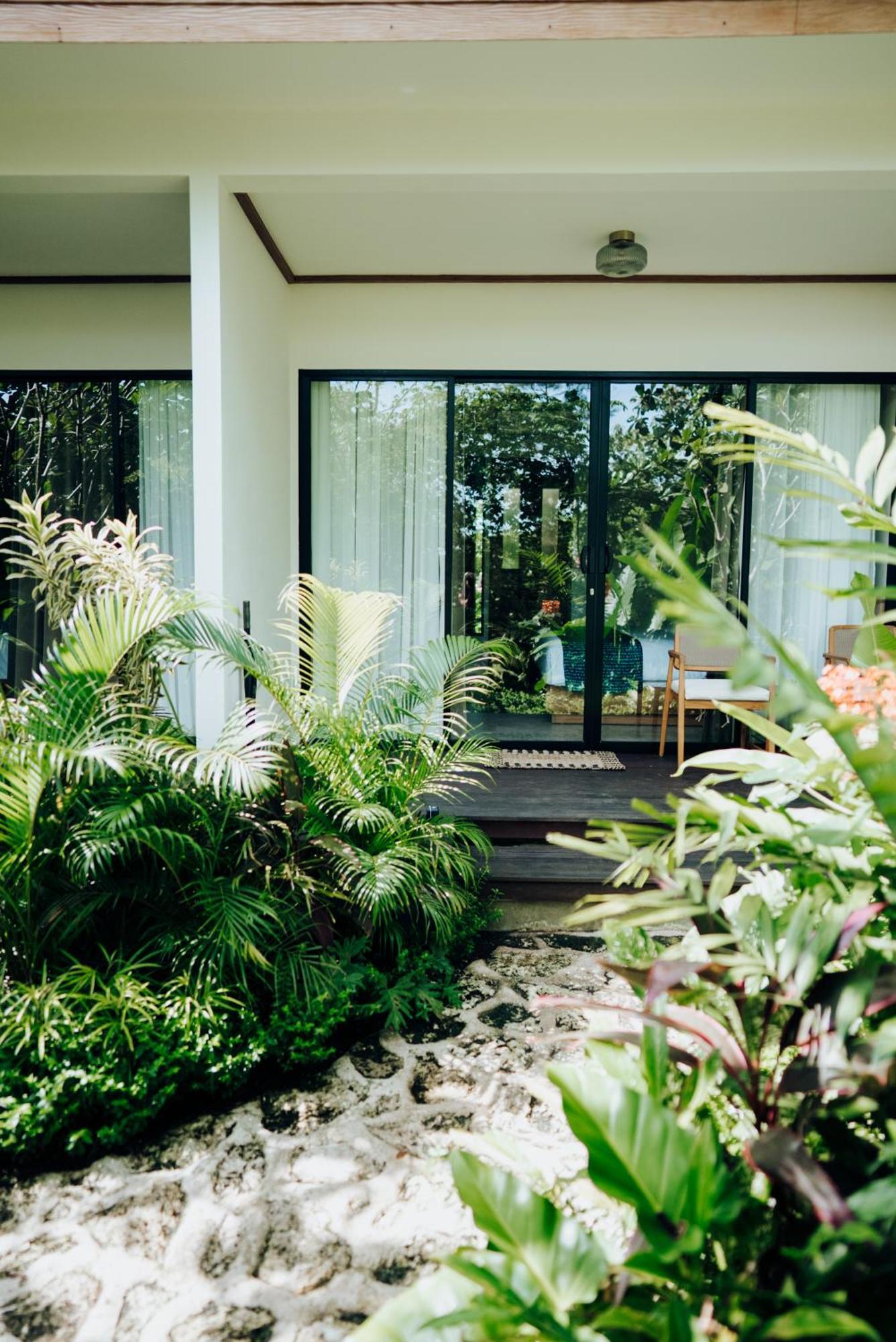 Deep Roots Dive & Yoga Resort Ped Exterior foto